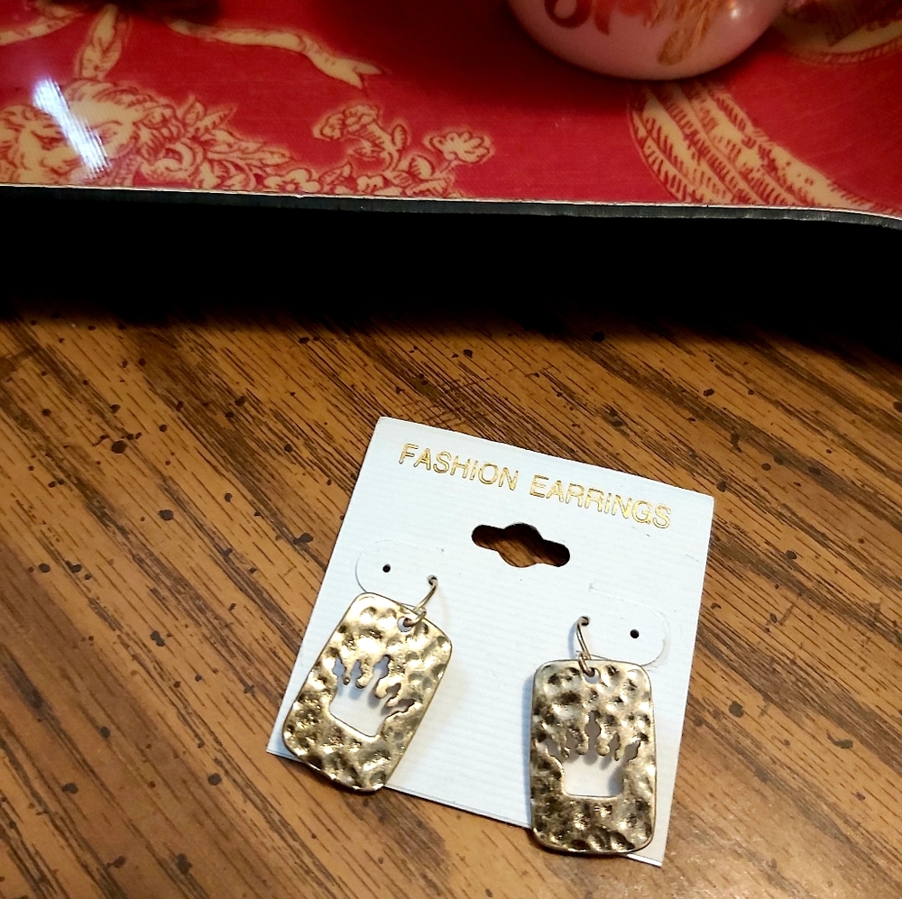 Gorgeous Gold Earrings